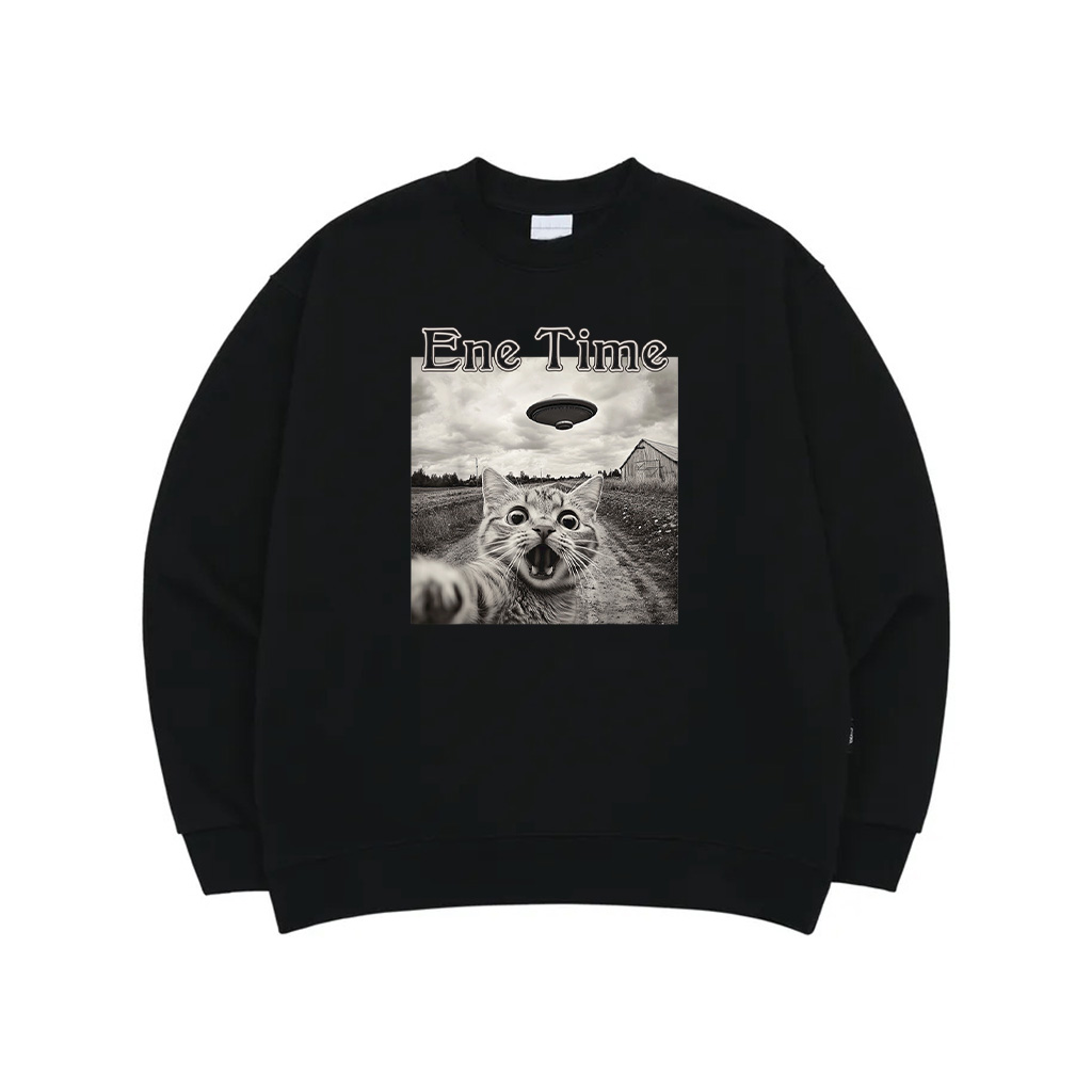 Funny Cat UFO Alien Selfie Sweatshirt