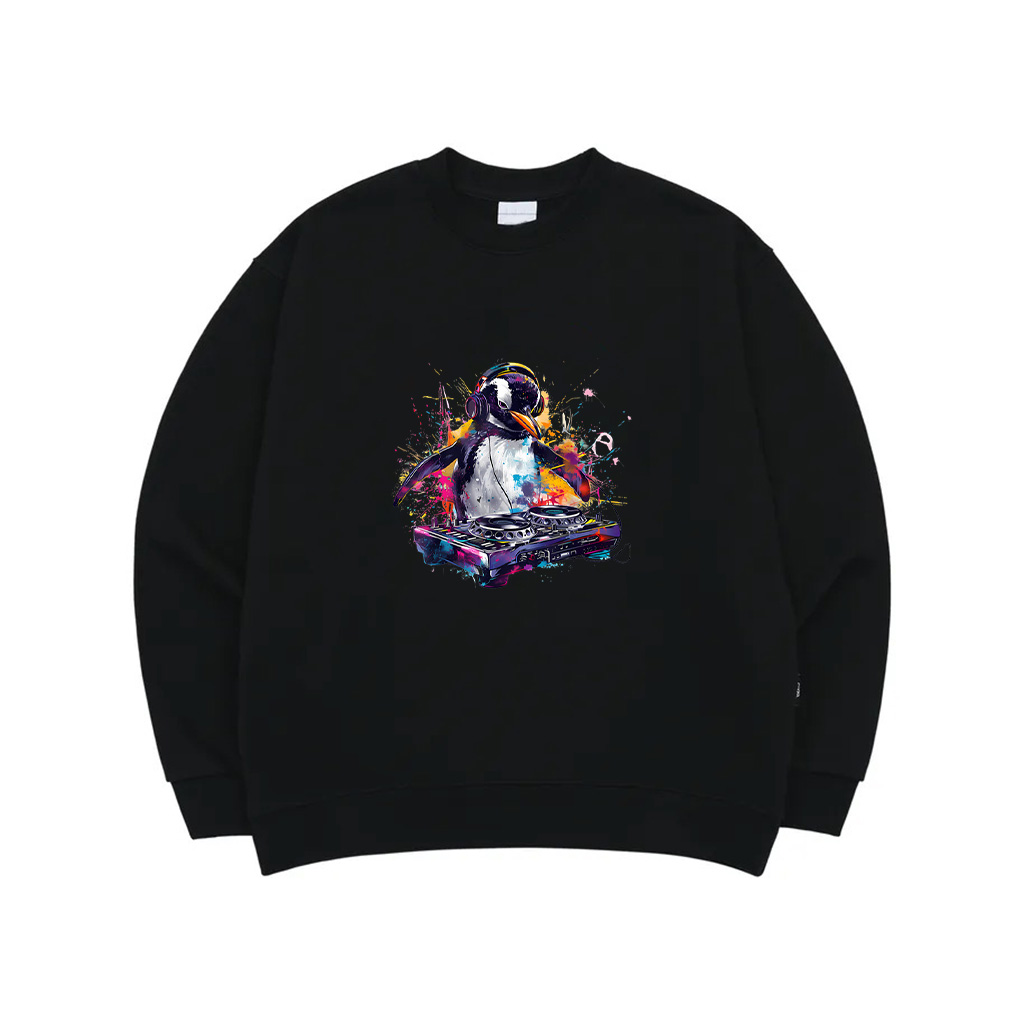 Penguin Music DJ House Music Artwork Turntable DJ Penguin Sweatshirt
