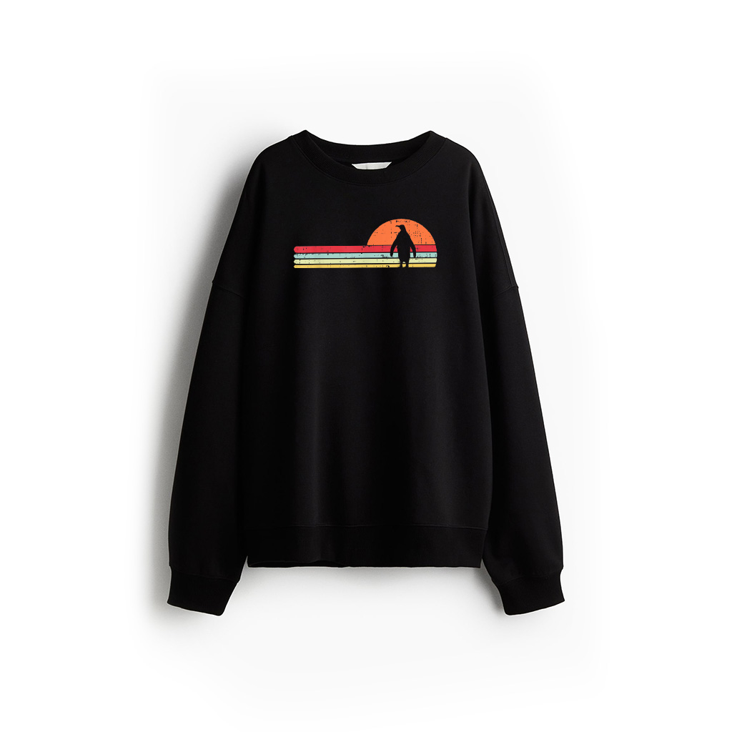 Penguin Silhouette Sunset Chest Vintage Art Sweatshirt