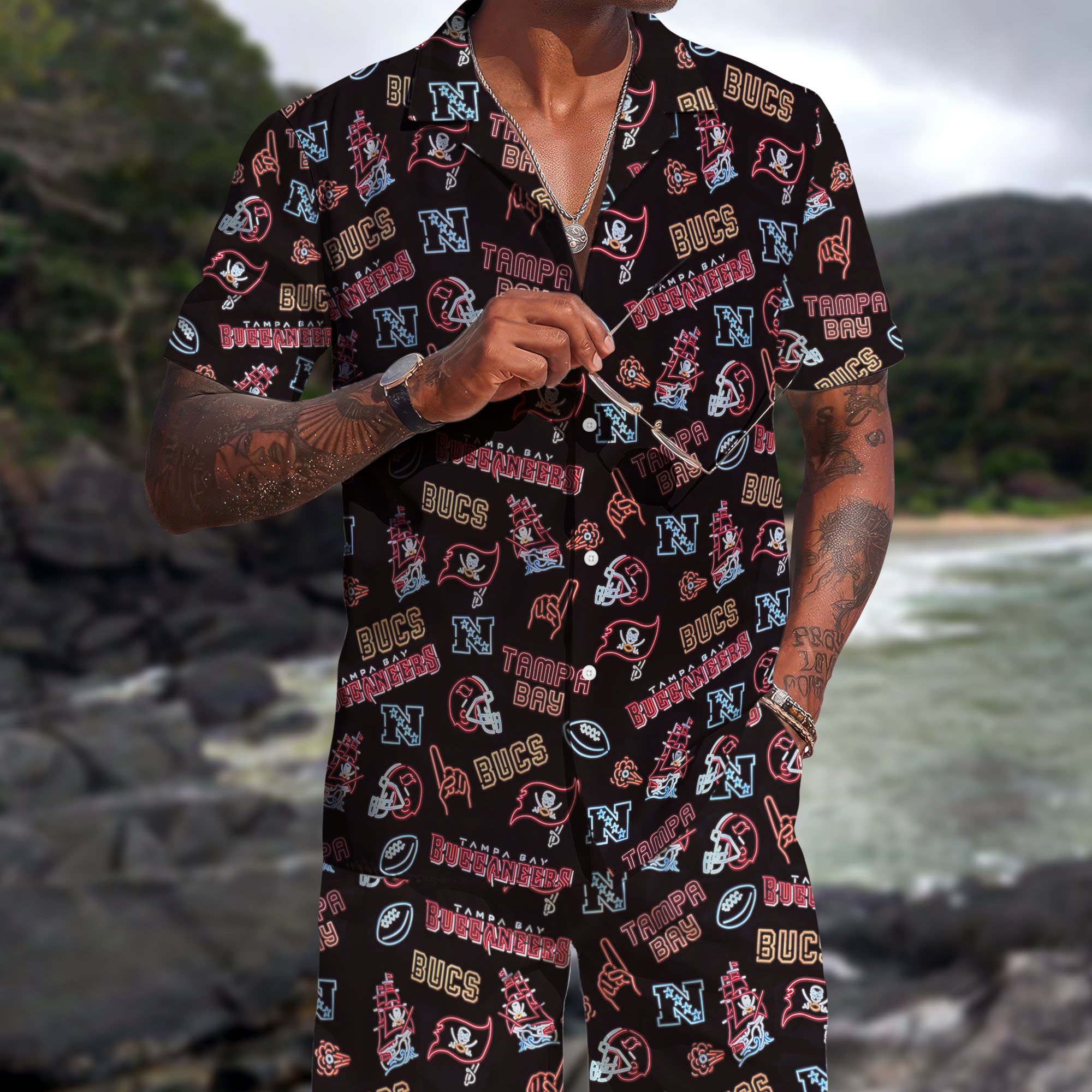 Tampa Bay Buccaneers Hawaiian Shorts Set 2025 Version, Hawaiian Shirts, Sports Shorts, Gifts For Fan