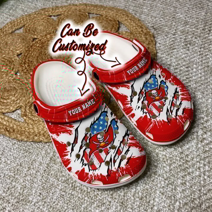Tampa Bay Buccaneers Personalized Limited Clog BG245