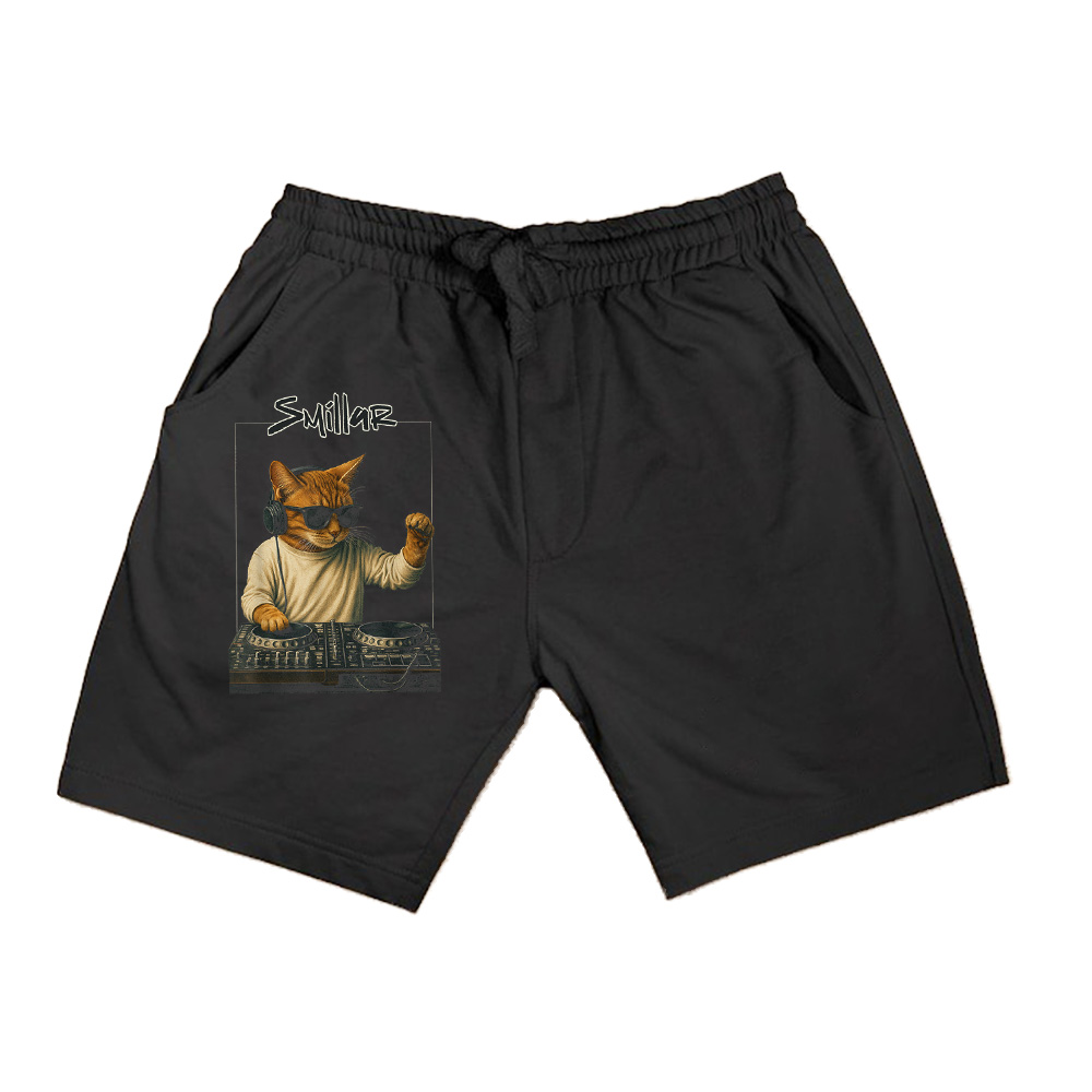 Vintage Orange Tabby Cat Playing Music Cat Lovers DJ Lovers Shorts