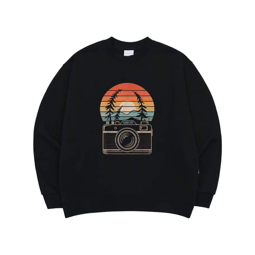 Vintage Photography Camera With Retro Sunset Photographer Sweatshirt